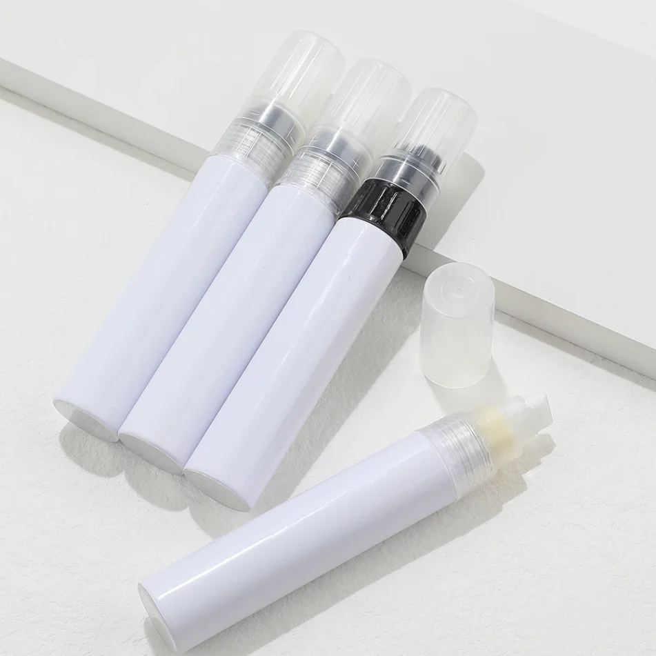 Art marker set with a wide range of colors