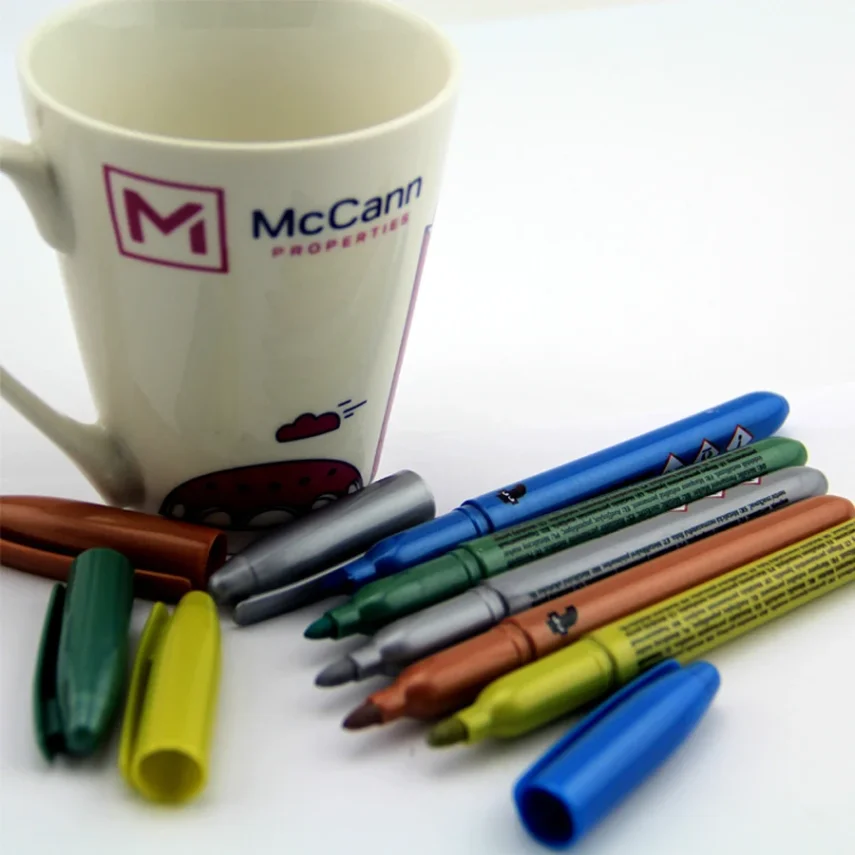 A pack of design marker pens for professional use