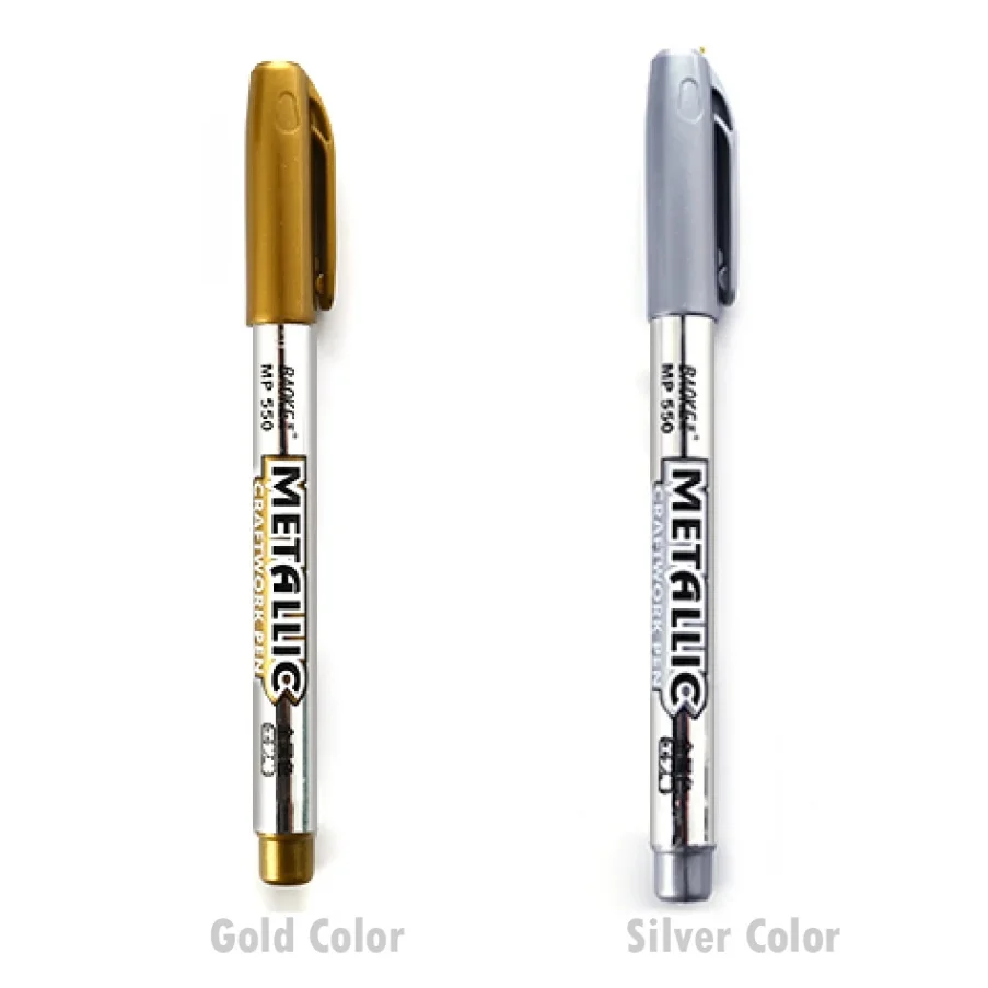 Assortment of marker pens in a pack
