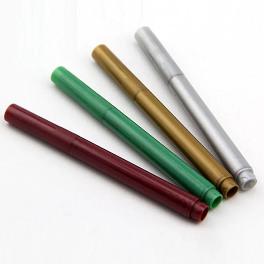 Marker pens specifically designed for artists and illustrators.