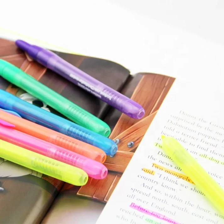 Premium design marker pens for detailed work
