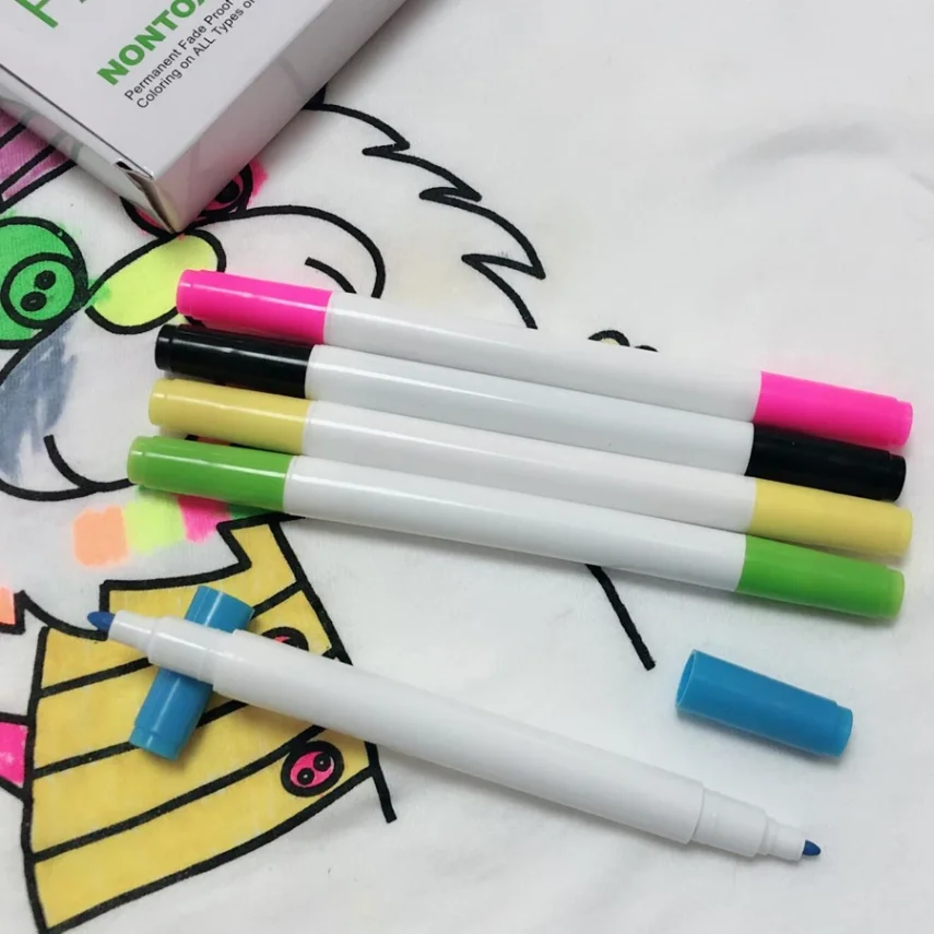 Complete kit of marker accessories, including refills and additional tips.