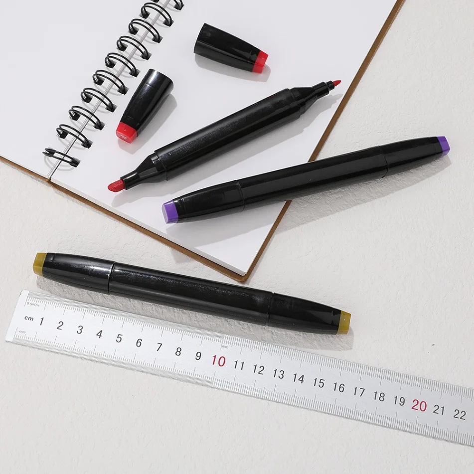 Design-focused marker set for sketching