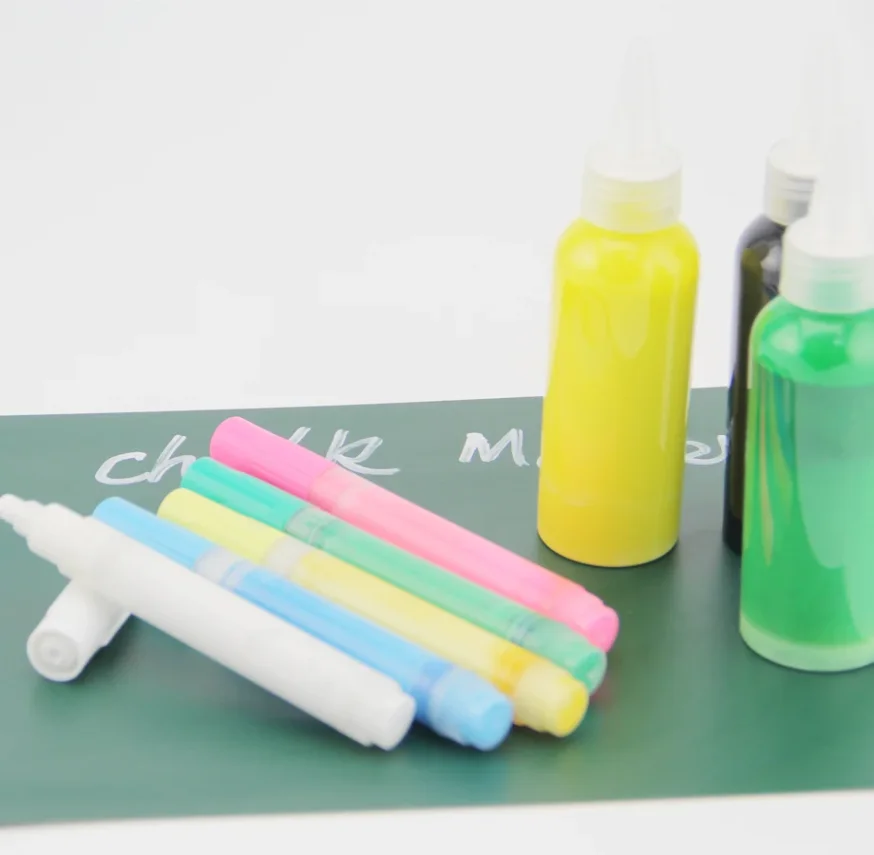 Professional-grade marker pen set.