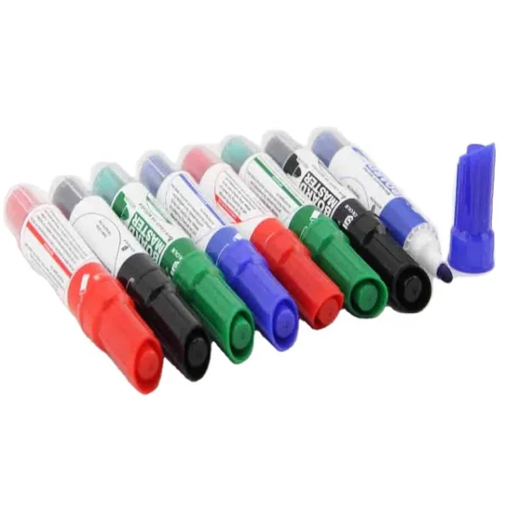 Art supplies marker set for students and professionals