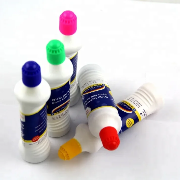 Collection of art markers for professional use