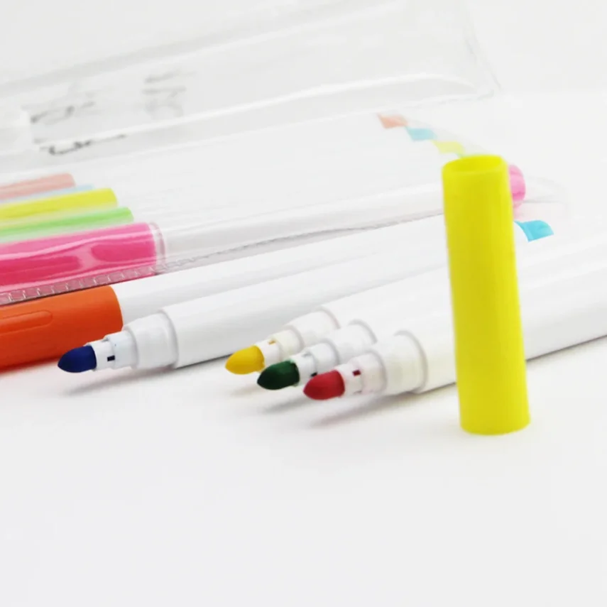Set of marker pens for artistic use