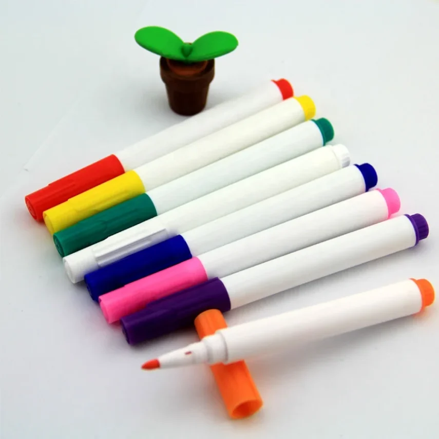 Professional marker pen kit for detailed artwork