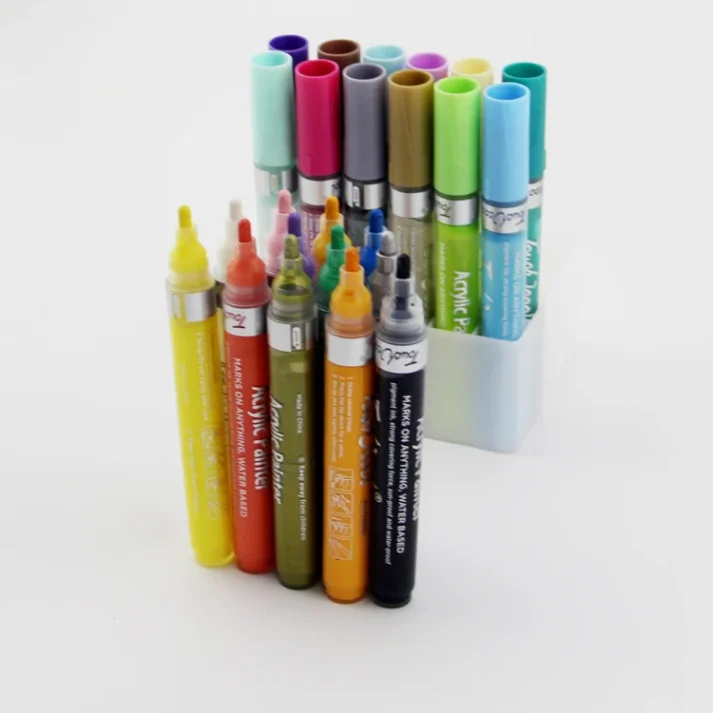 Complete set of art supplies for sketching and drawing