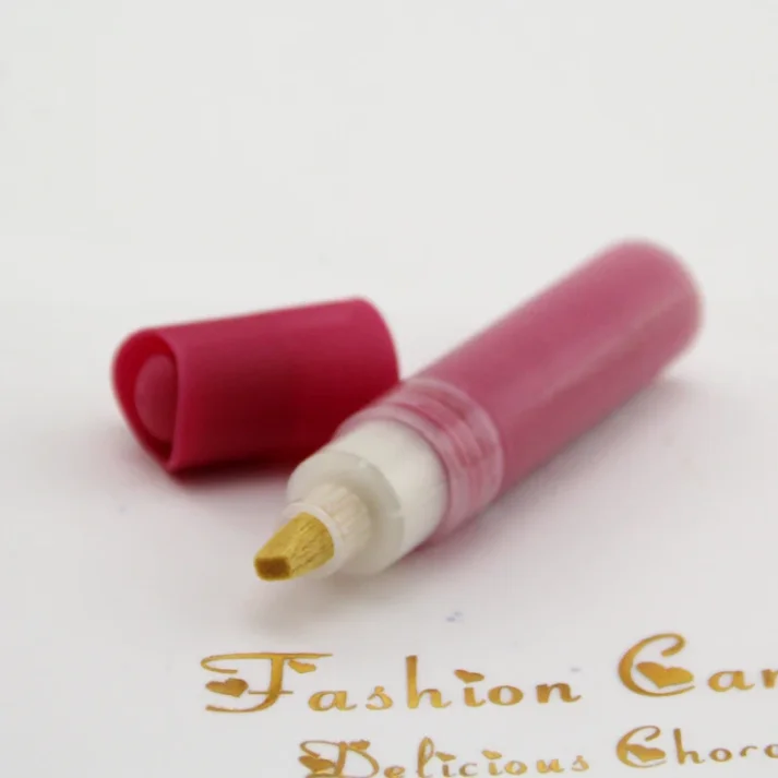 Illustration of marker pen usage in art.
