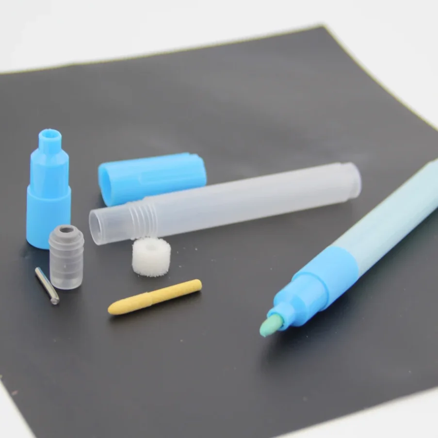 A colorful set of marker pens for creative projects