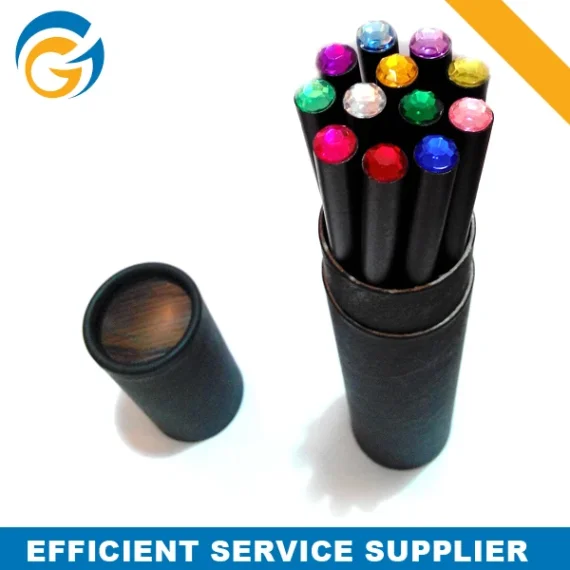Creative marker set for artists and designers